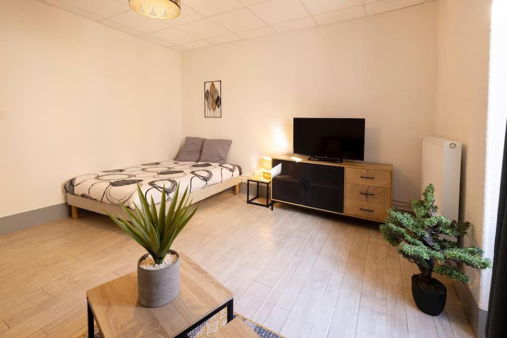L'Urbain B - Tout Equipe - Centre-Ville Gare Montluçon Εξωτερικό φωτογραφία
